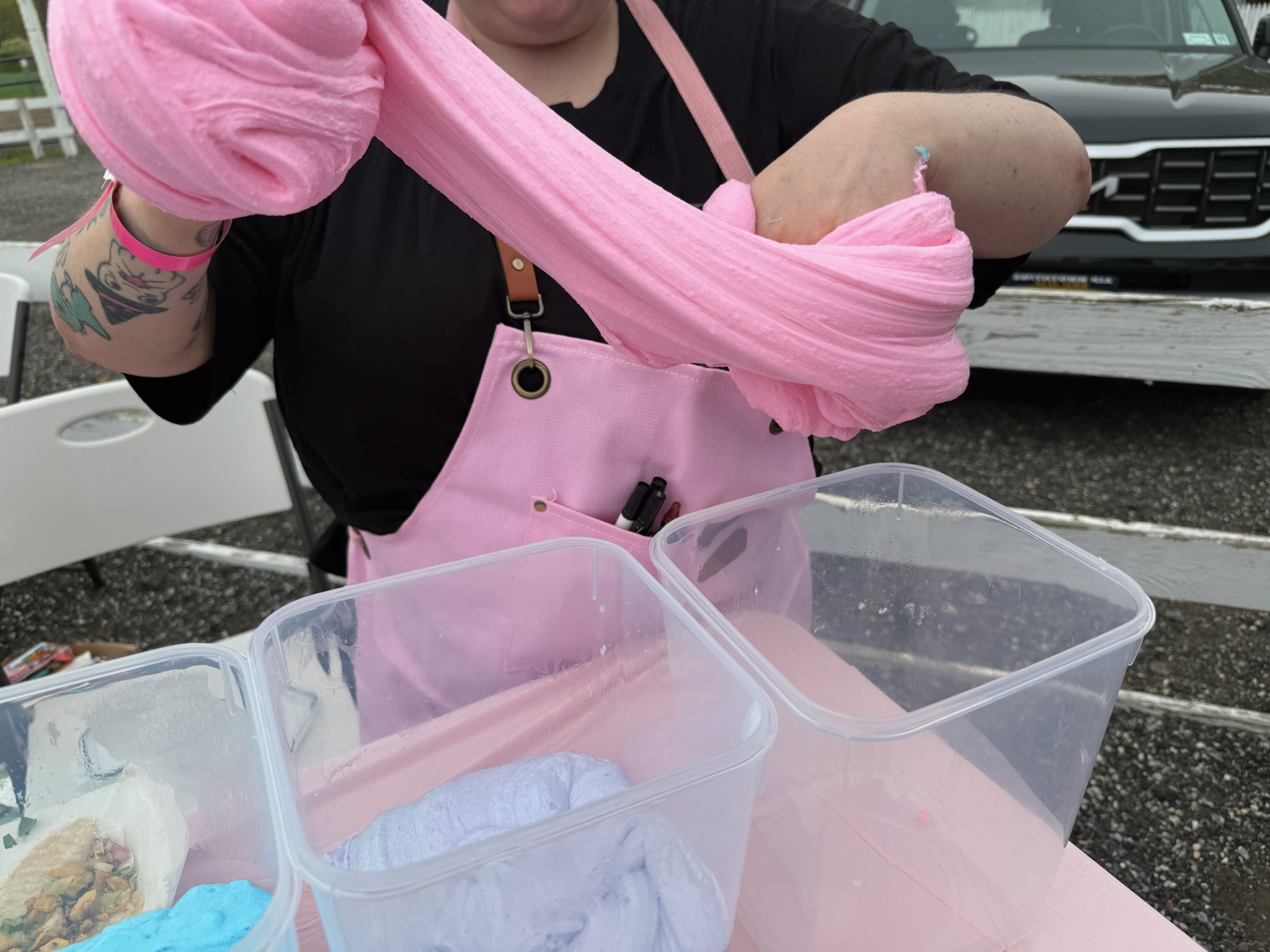 Stretchy Pink Slime Magic ✨