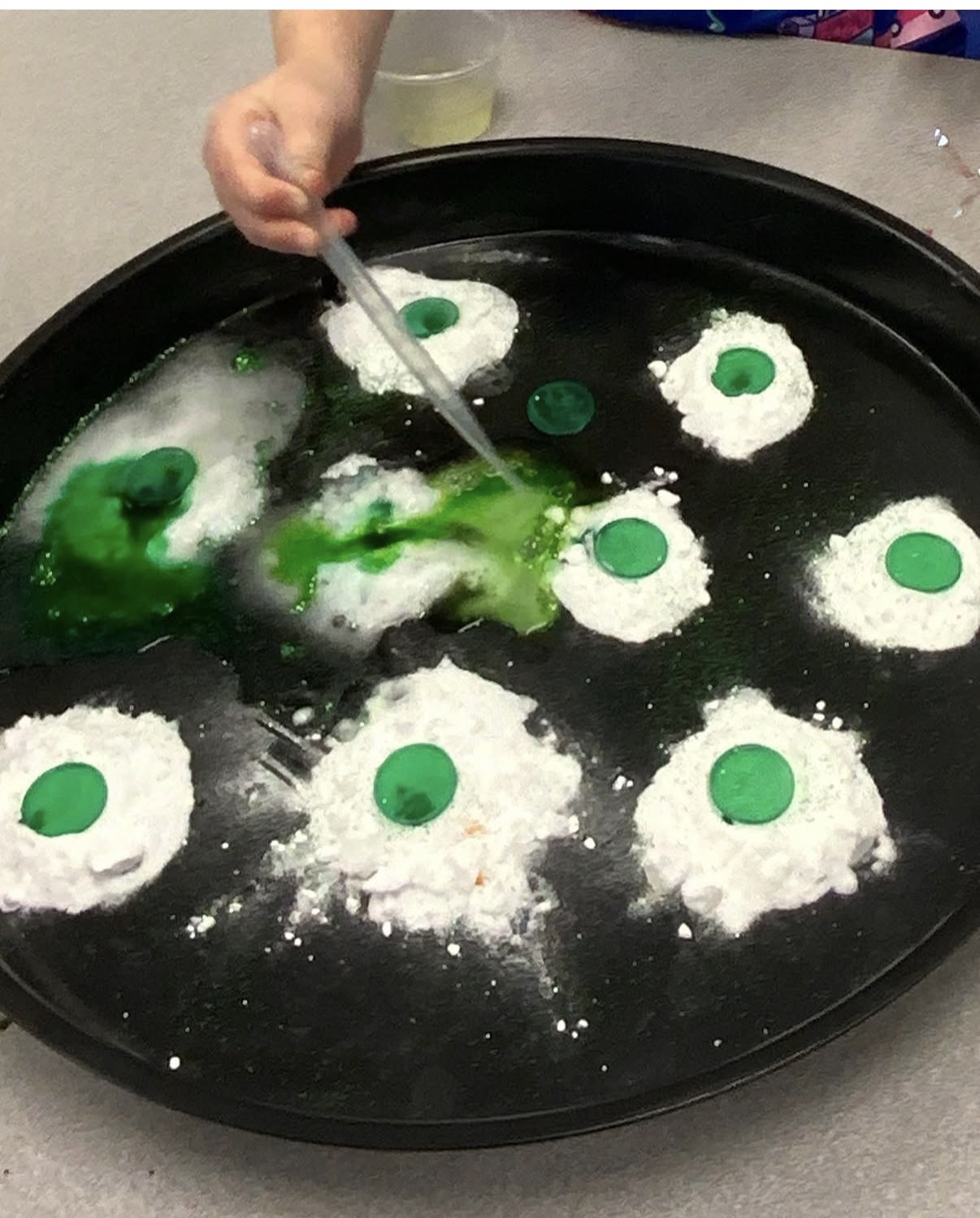 Green Eggs Fizzy Reaction — Dropper Science 💧🧫