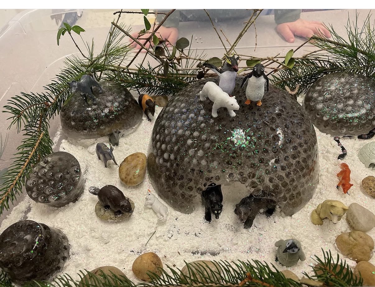 Arctic Animal Sensory World with Glitter Ice 🌟