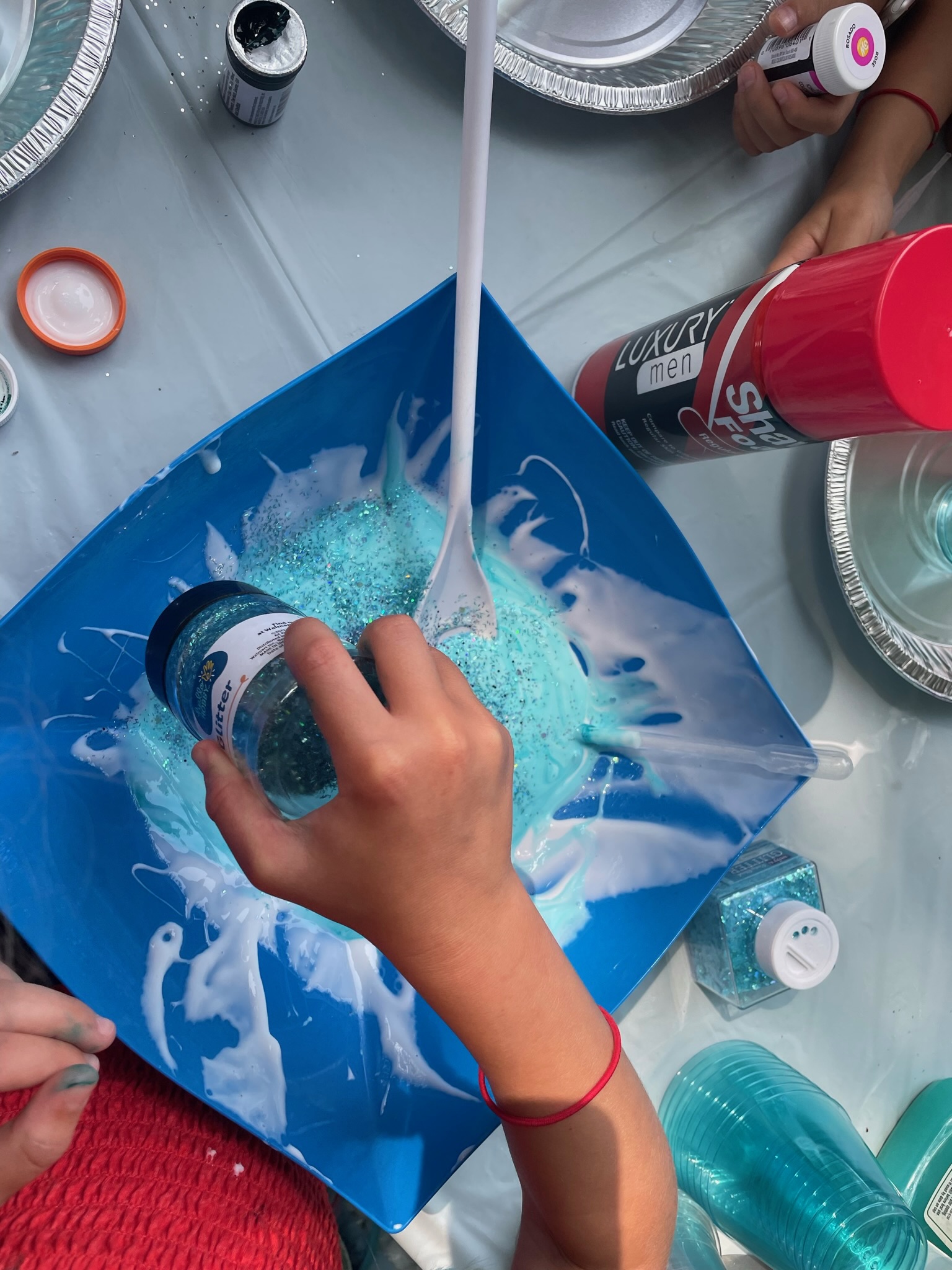 Glitter Slime Making at an Outdoor Birthday Party 🧪💙